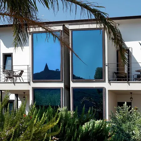 Filosofia Del Gusto Farm stay Castel di Tusa